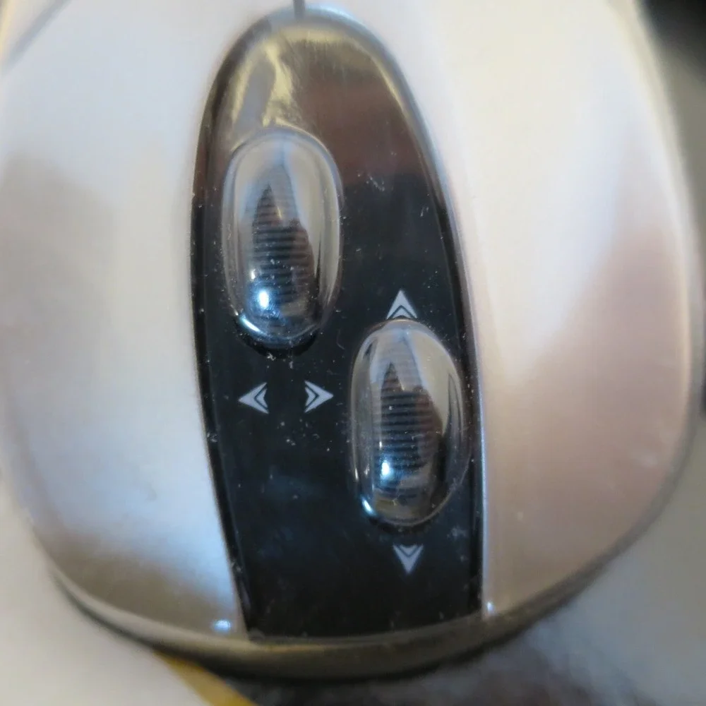 NOS - A4 Tech RFOP-49 RP-649 X800 Wireless Optical Mouse with Dual Scroll Wheels
